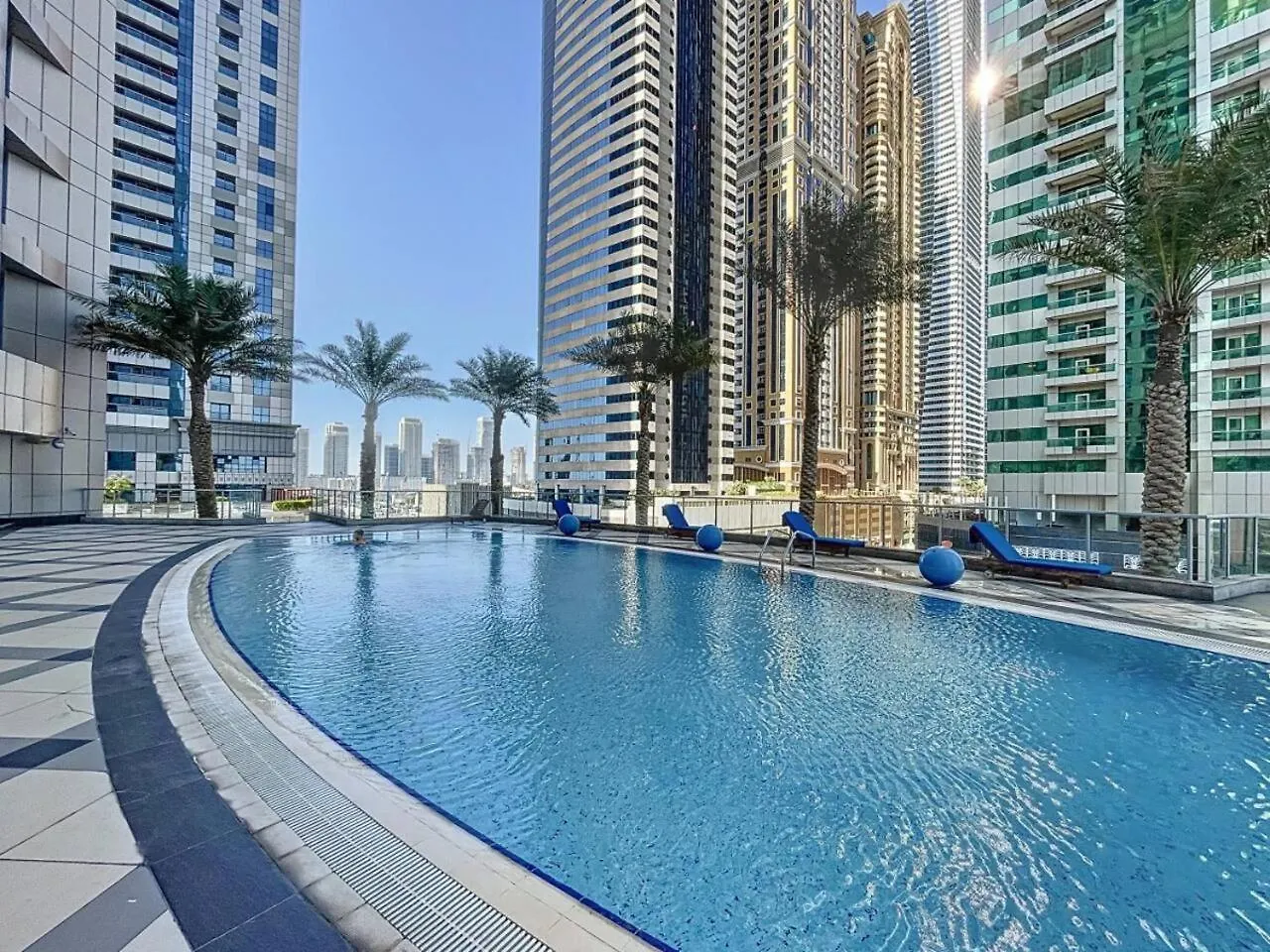 Torch Tower - One Bed With Skyline View In Marina Apartment Dubai