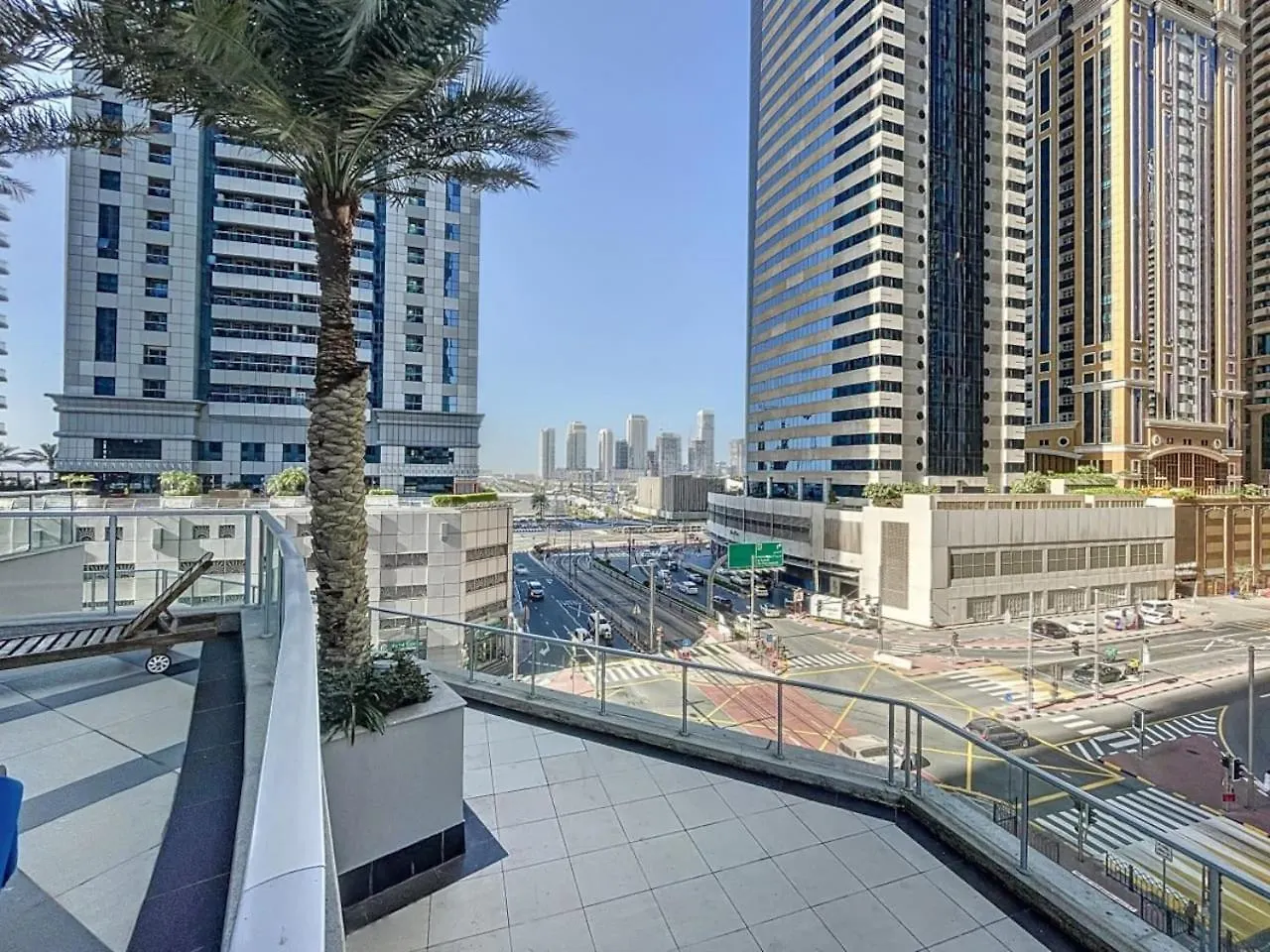 Torch Tower - One Bed With Skyline View In Marina Apartment Dubai