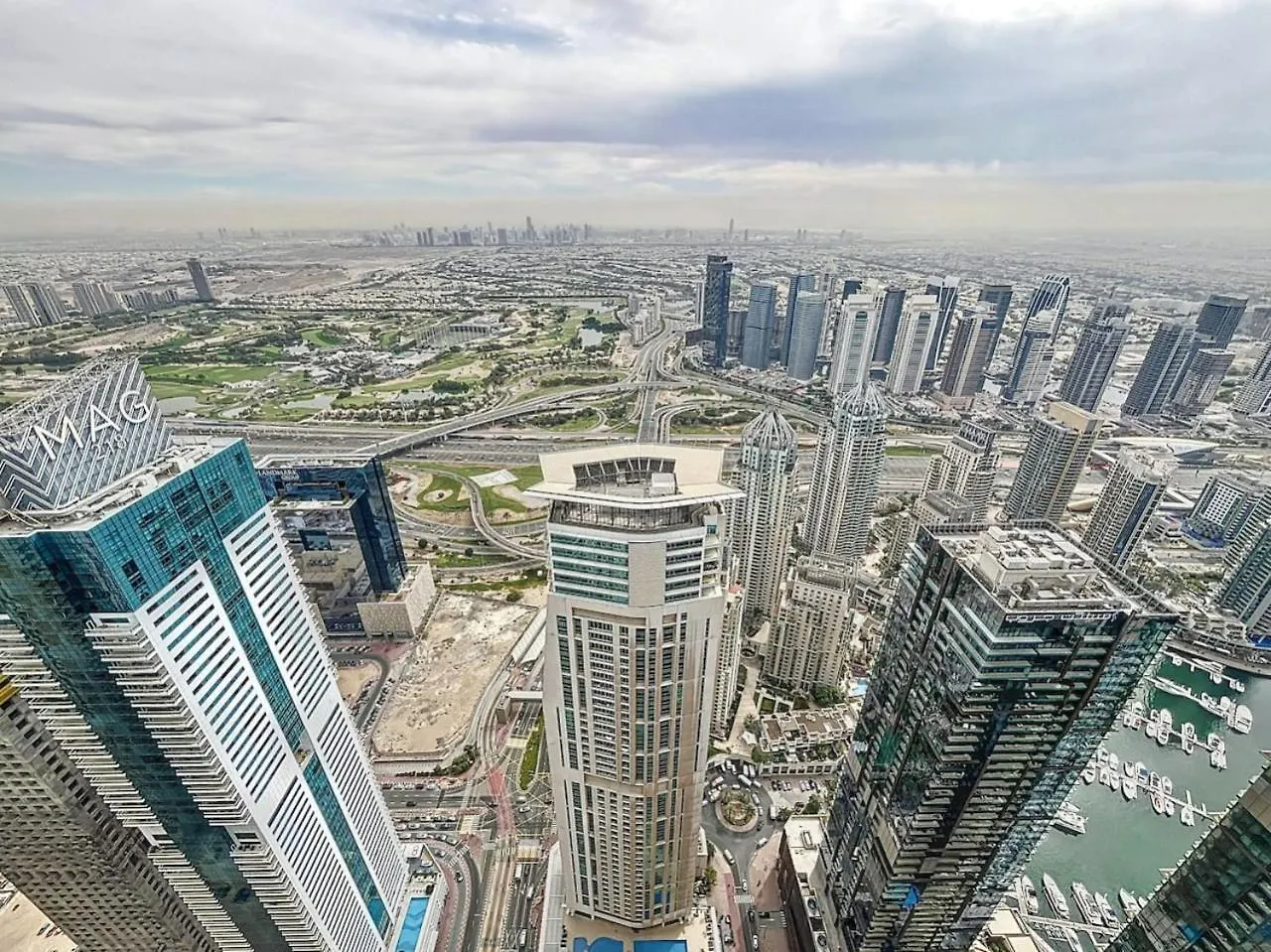 Torch Tower - One Bed With Skyline View In Marina Apartment Dubai 0*,